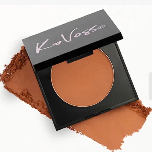 Other - KVOSSNYC
Bronze Beauty Powder Bronzer